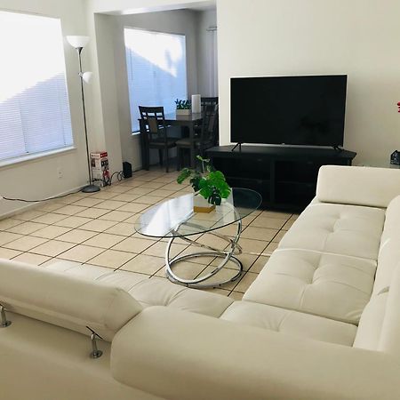 Super 1 Bedroom With Private Bathroom, Shared Kitchen Room -3 Las Vegas Dış mekan fotoğraf