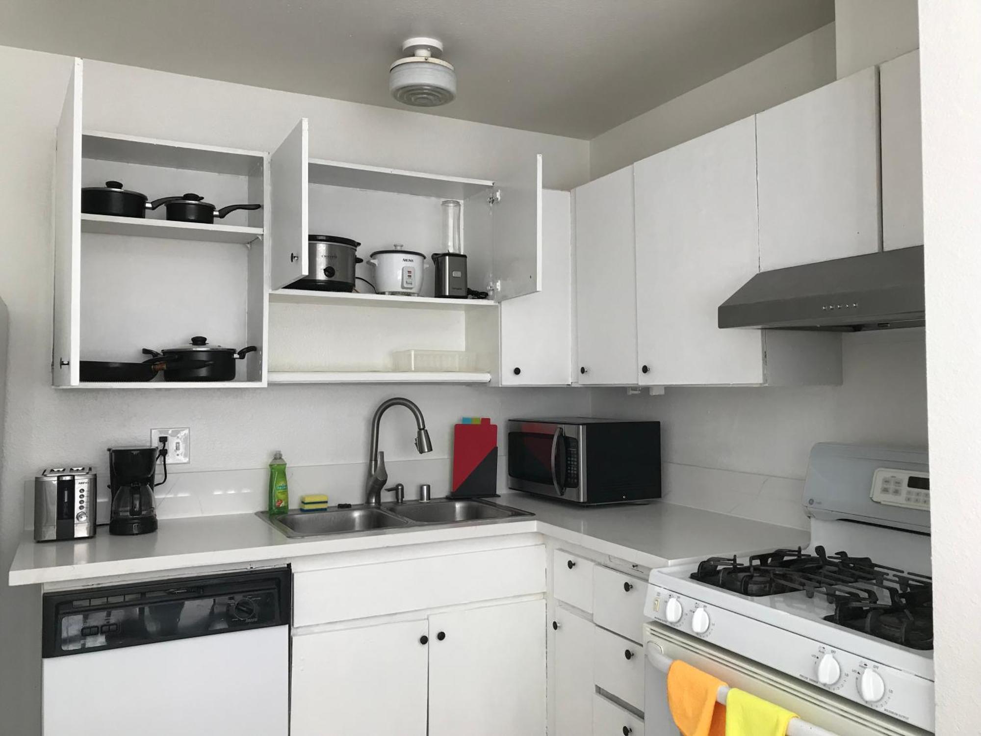 Super 1 Bedroom With Private Bathroom, Shared Kitchen Room -3 Las Vegas Dış mekan fotoğraf